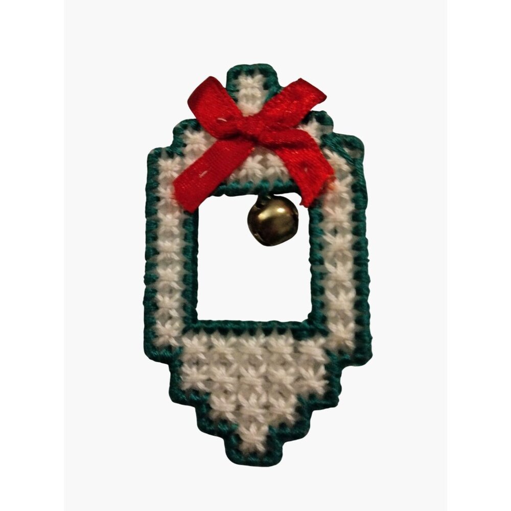 Canvas Needlecraft Lamppost Jingle Bell Christmas Pin Vintage Christmas Jewelry